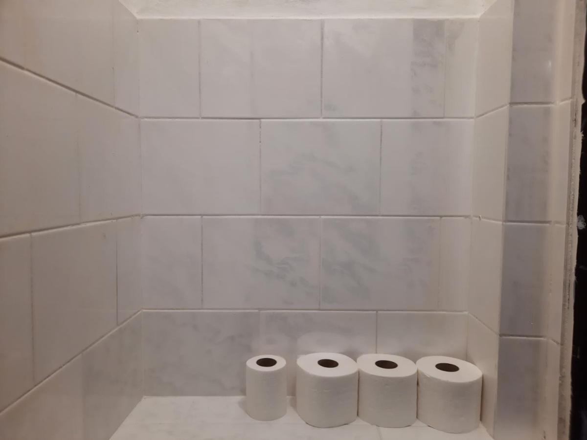 Downtown Prague Minimalistic Room In Flatshare Экстерьер фото